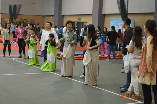 Suzhou Employees having fun Suzhou Employees having fun
